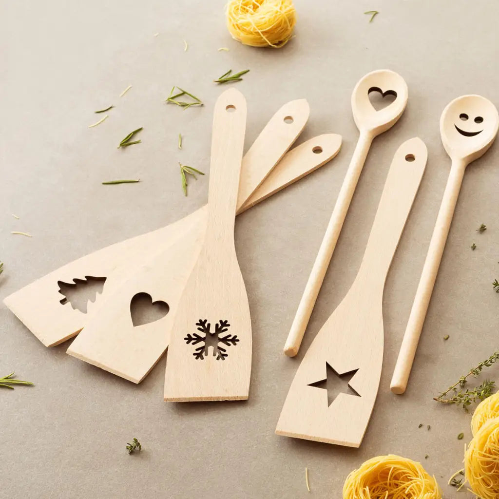 Pourquoi adopter des ustensiles en bois dans votre cuisine ?