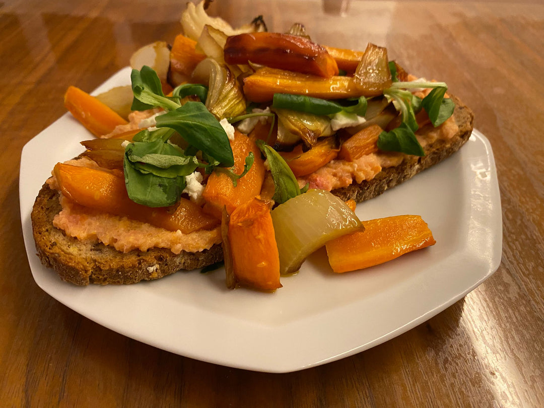 Tartine gourmande betterave, feta et carottes