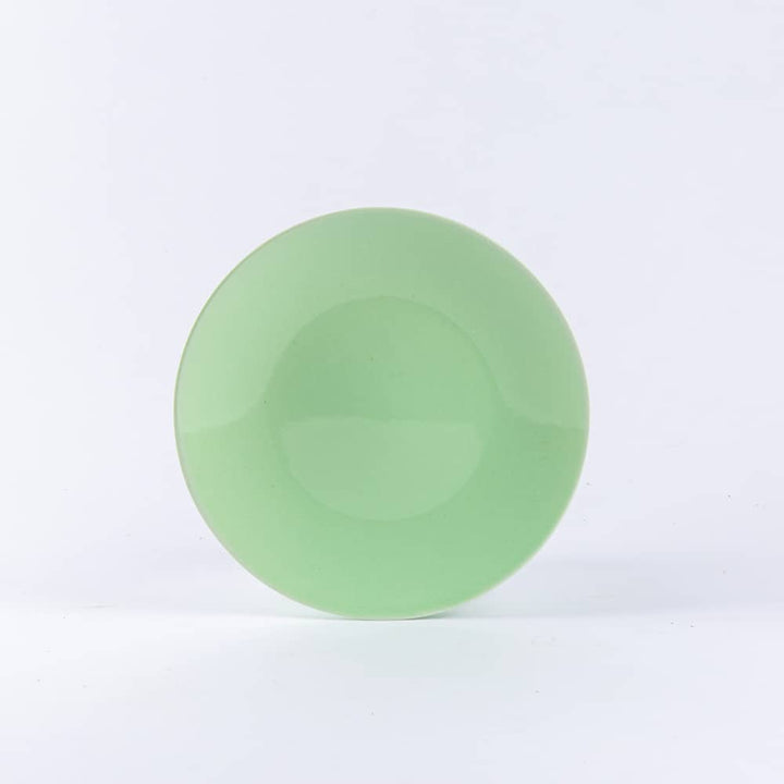 L'assiette à dessert ronde en porcelaine - Vert amande Assiettes à dessert Ogre la Fabrique