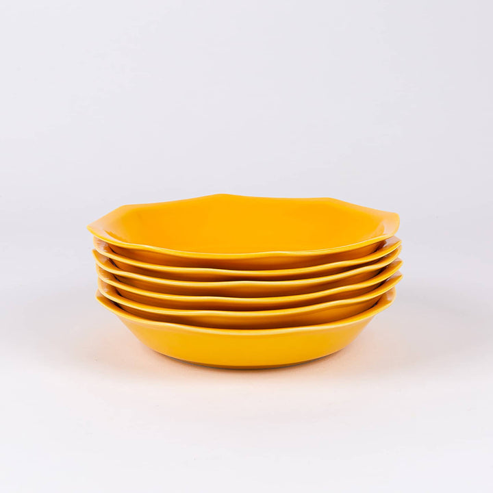 L'assiette creuse en porcelaine octogonale - Jaune moutarde Assiettes creuses Ogre la Fabrique