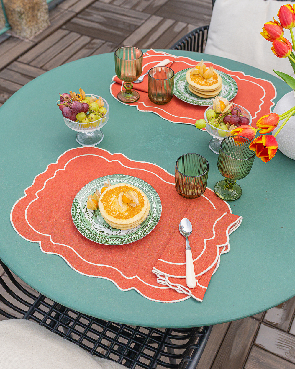 Serviette en lin et coton festonnée Clou, Terracotta et écru Serviettes de table Mariaida Home