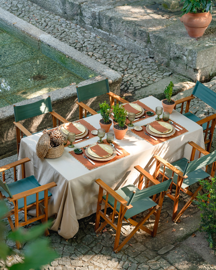 Set de table rectangulaire en lin et coton festonné Aurora, terracotta et jaune Sets de table Mariaida Home