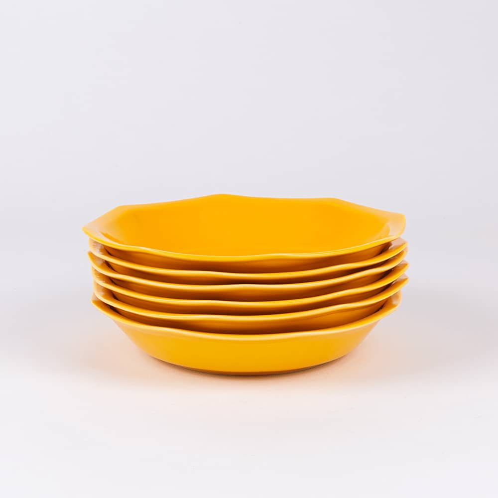 L'assiette creuse en porcelaine octogonale - Jaune moutarde Assiettes creuses Ogre la Fabrique