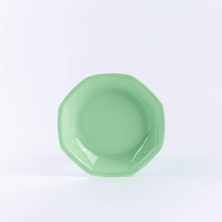 L'assiette creuse en porcelaine octogonale - Vert amande Assiettes creuses Ogre la Fabrique