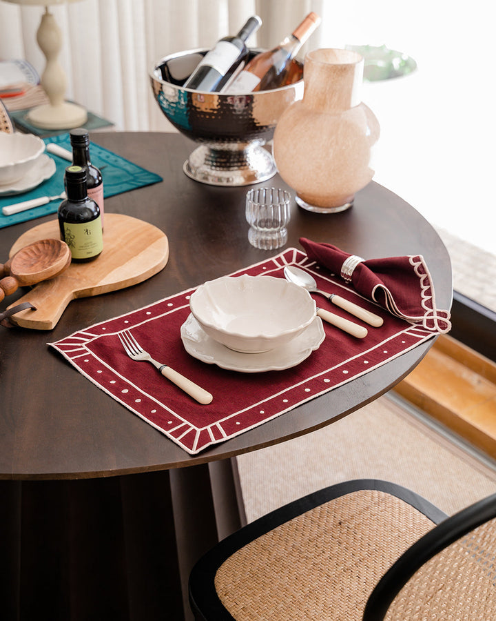 Placemat Belle Nuit, Bordeaux and Salmon
