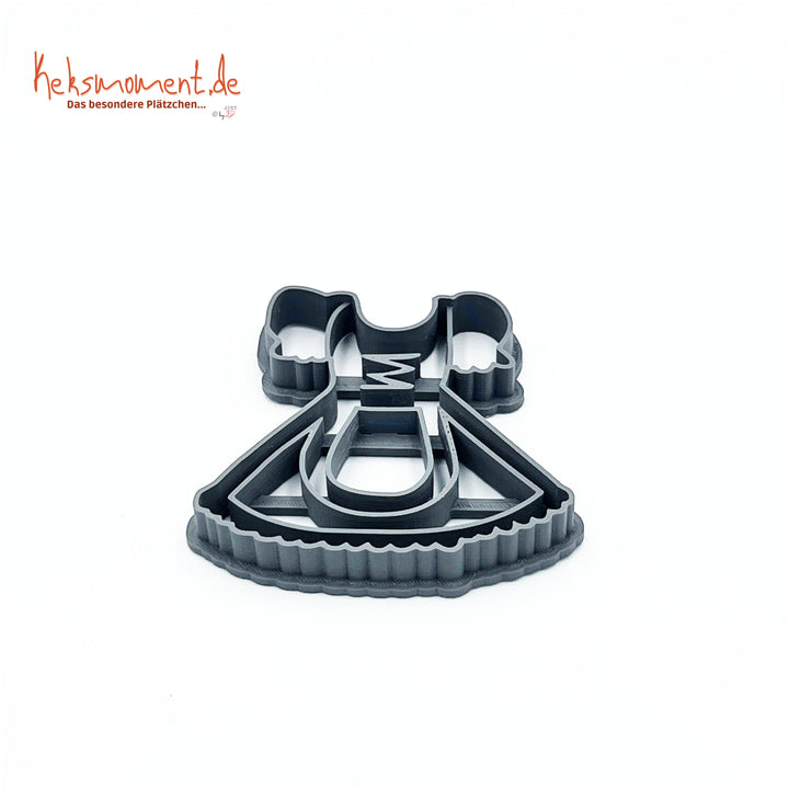 Dress cookie cutter 