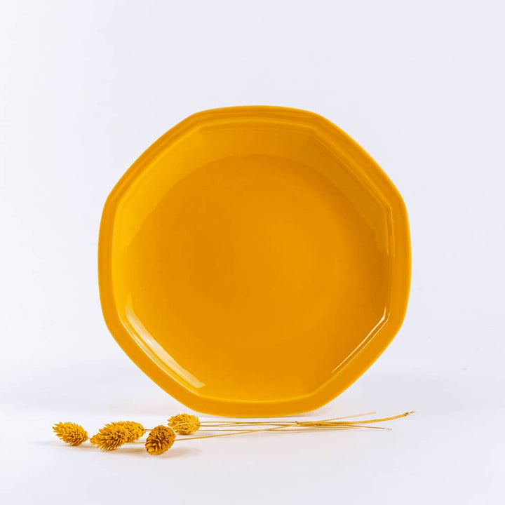 La grande assiette en porcelaine octogonale - Jaune moutarde Assiettes à diner Ogre la Fabrique