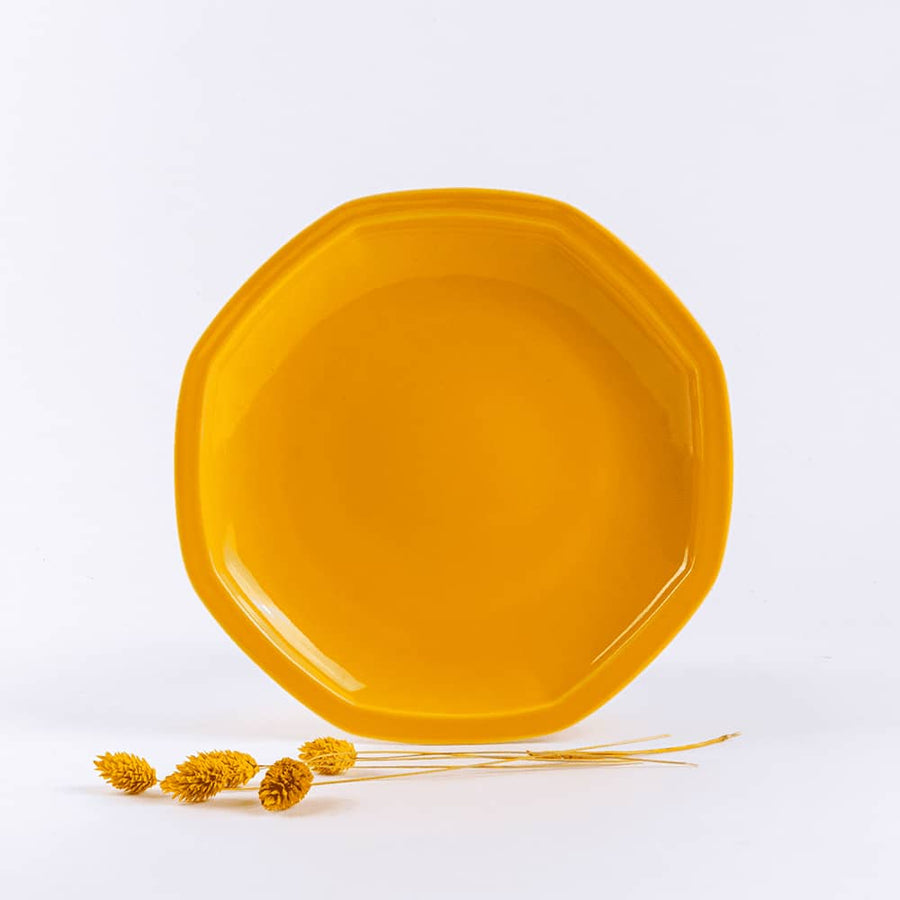 La grande assiette en porcelaine octogonale - Jaune moutarde Assiettes à diner Ogre la Fabrique