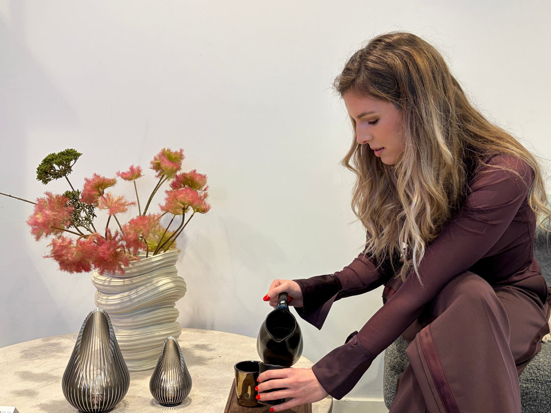 Carafe - Medium - Ceramic - Matte black