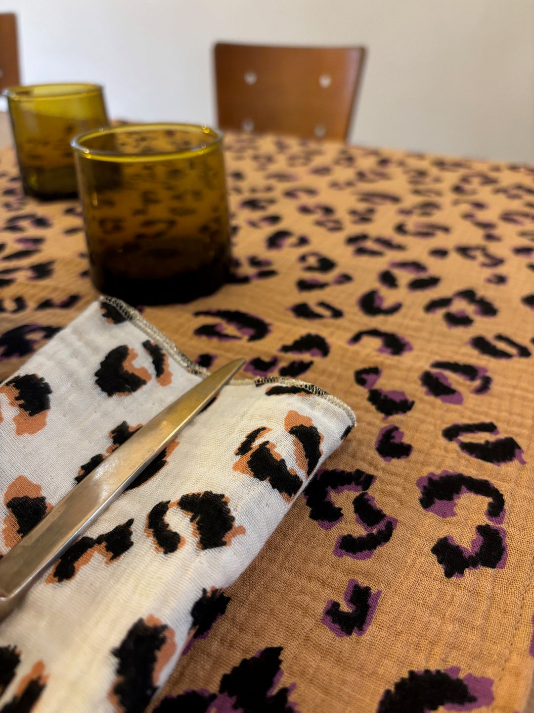 Set of 4 Napkins – Cotton Gauze – Ecru Leopard – 40x40 cm