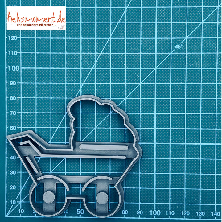Stroller cookie cutter