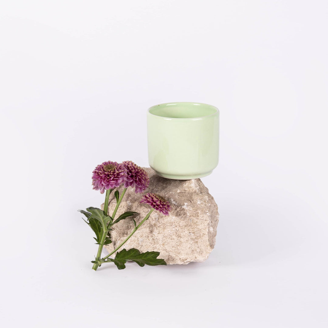 Tasse à café en porcelaine - Vert amande Tasses Ogre la Fabrique