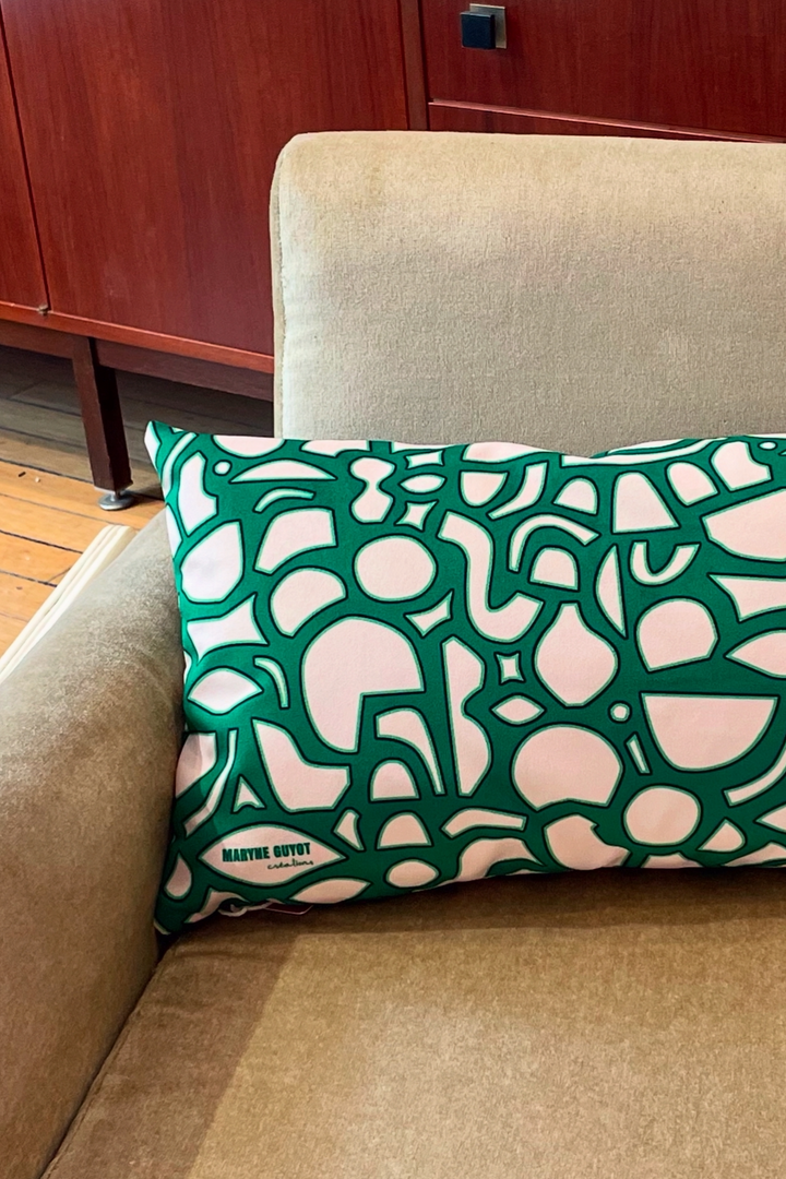 Jacques - Velvet cushion with spiral pattern