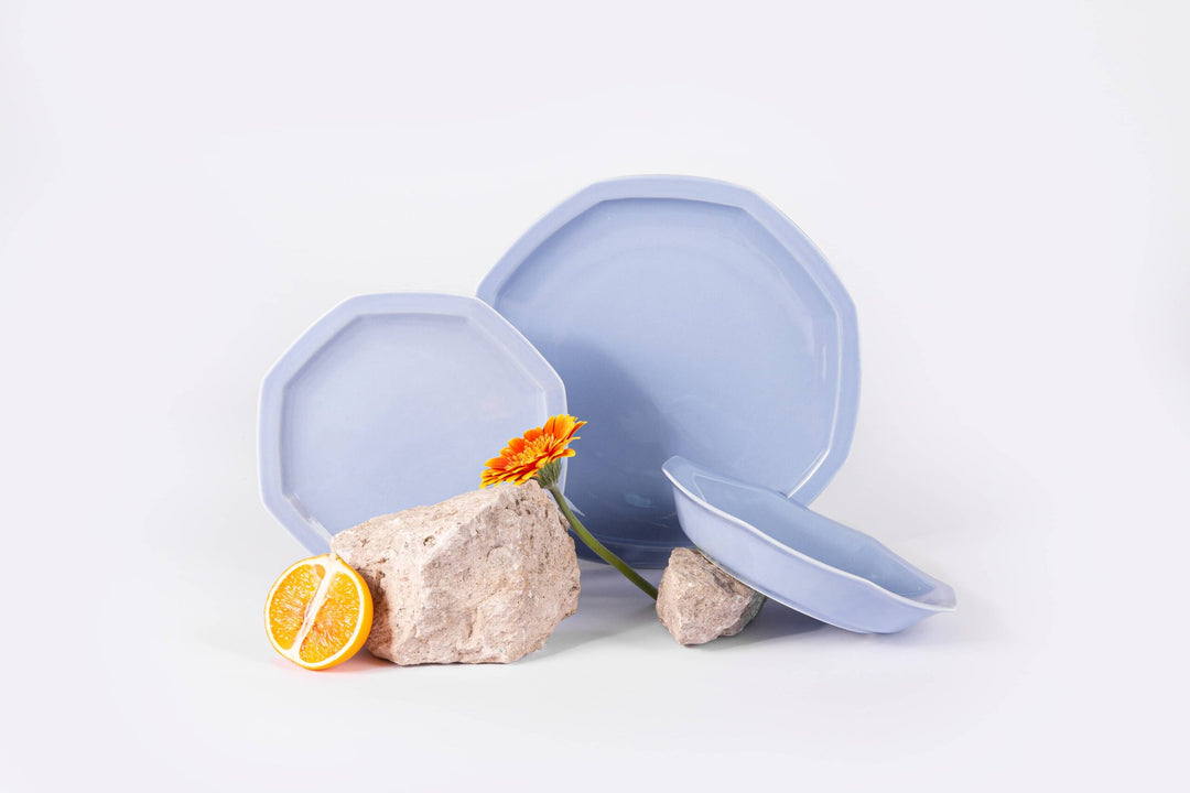 L'assiette creuse en porcelaine octogonale - Bleu pastel Assiettes creuses Ogre la Fabrique