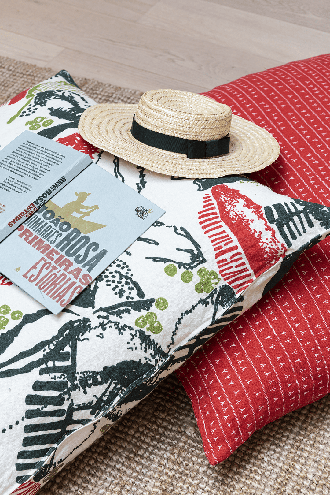 Housse de coussin lin 80x80 - Motif RECANTO Housses de coussins Sabia Brasilian Design
