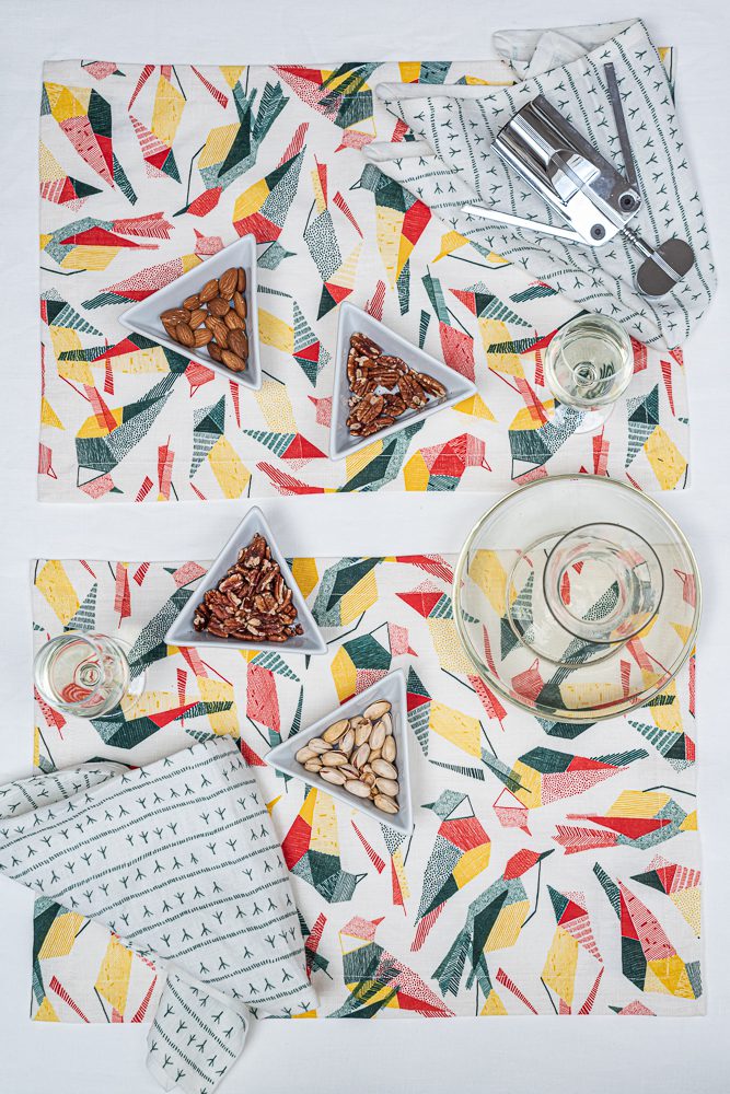 Set de table lin (par 2) encadré 35x50 - Motif SABIÁ Sets de table Sabia Brasilian Design