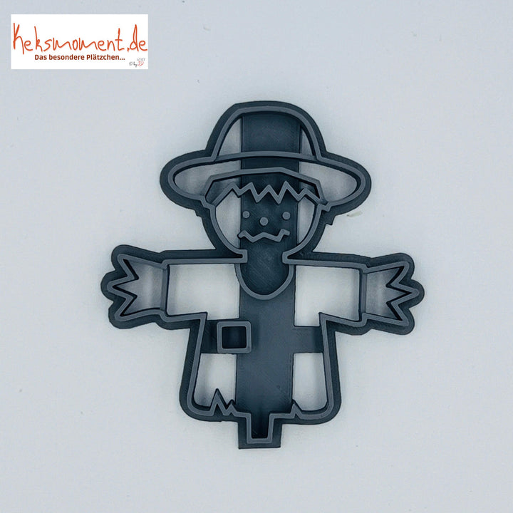 Scarecrow cookie cutter