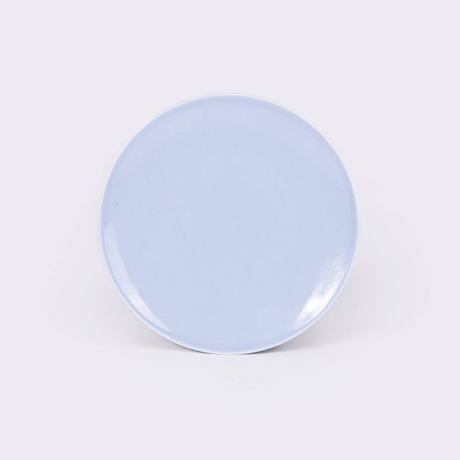 L'assiette à dessert en porcelaine ronde - Bleu pastel Assiettes à dessert Ogre la Fabrique