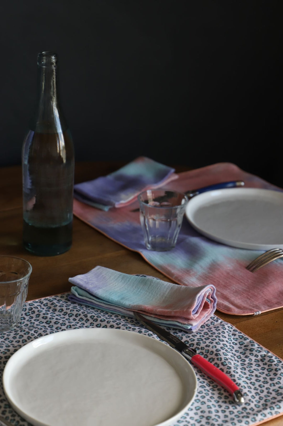 Lot de 4 sets de table réversibles motif Graou turquoise et tie and dye violet - Graou Bleu