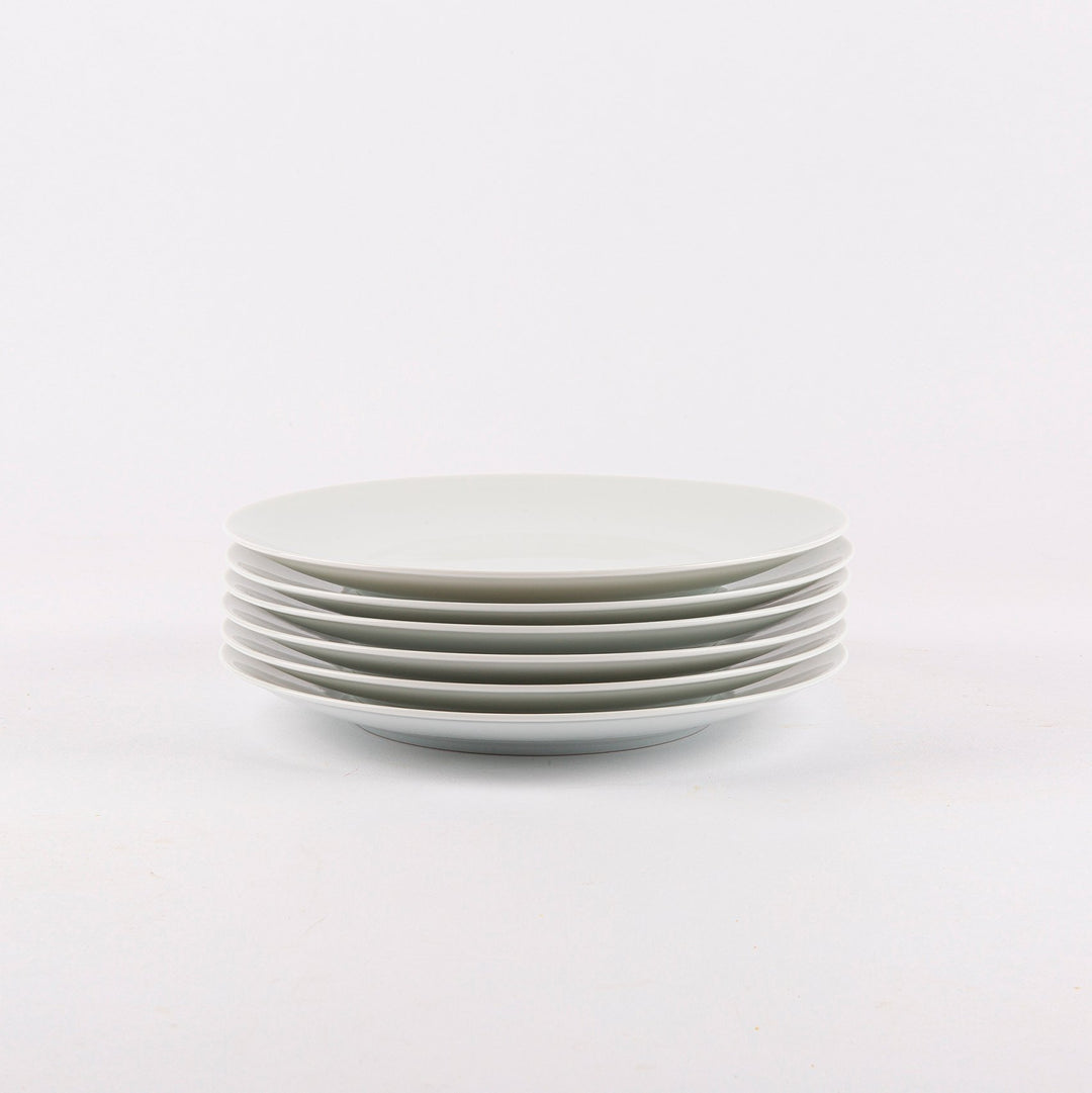 L'assiette à dessert en porcelaine ronde - Blanche de Limoges Assiettes à dessert Ogre la Fabrique