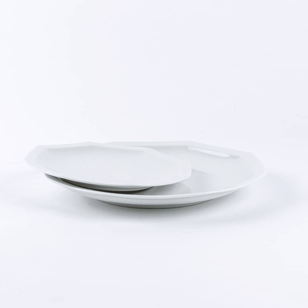 L'assiette à dessert en porcelaine octogonale - Blanche de Limoges Assiettes à dessert Ogre la Fabrique