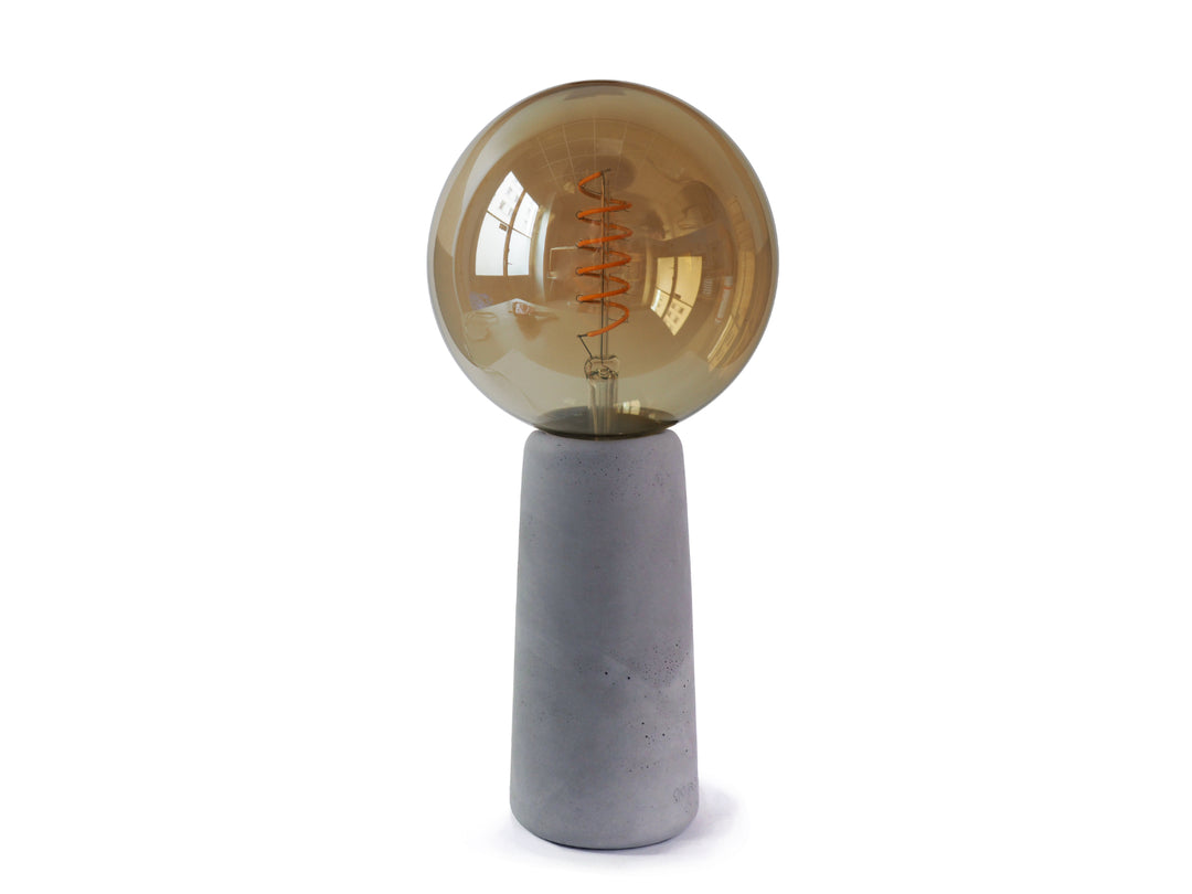 Lampe à poser en béton - Phare Lampes Gone's