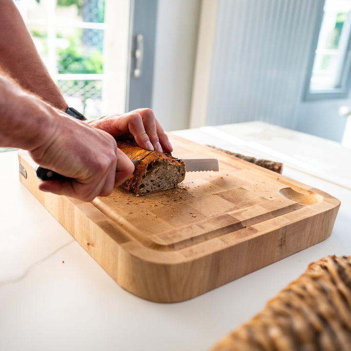End grain cutting board by Eloise